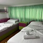 Duplex Cane Lägenhet Tirana